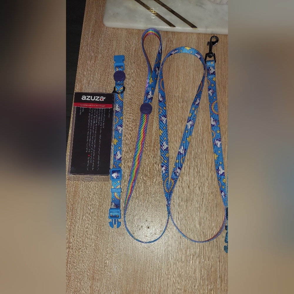 azuza Dog Collar and Leash Set,
Unicorn!